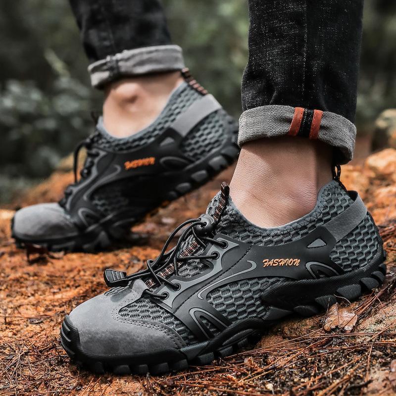 Men's Breathable Mesh Casual Light Outdoor Hiking Shoes