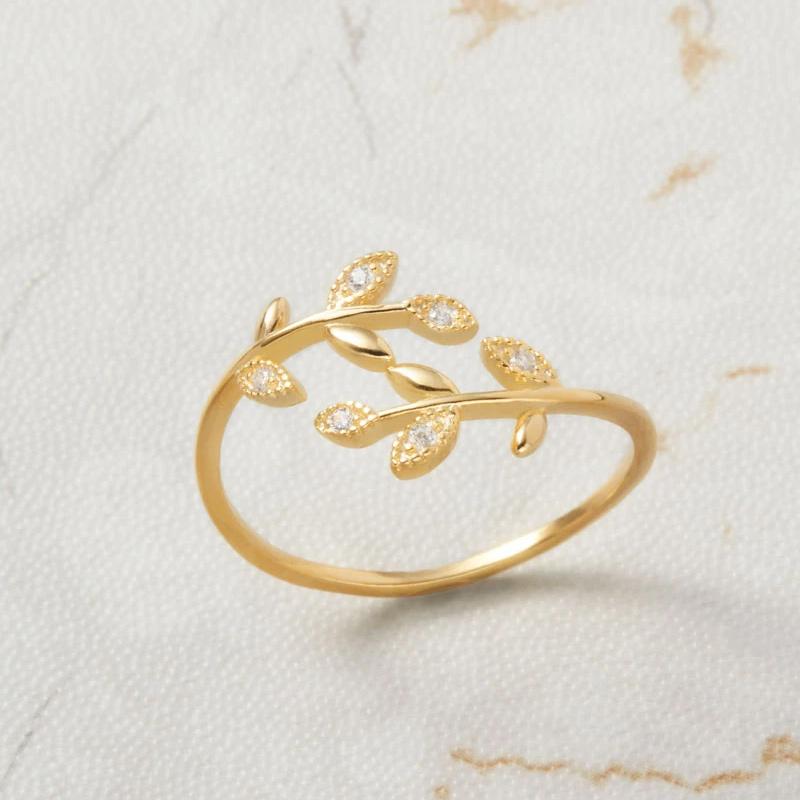 Creative Leaf Ring